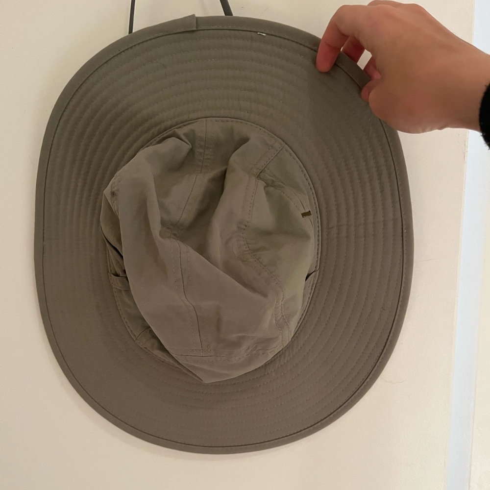 REI co-op hat S/M New without tags